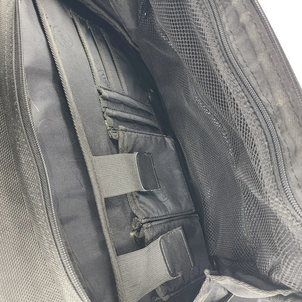 Dell 61955 Nylon Laptop Briefcase Bag Black Padded Shoulder Strap Large. Heavy.
